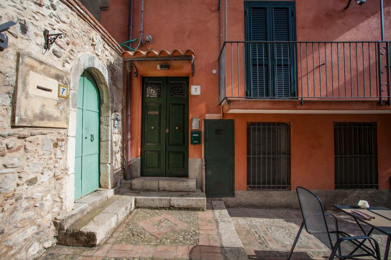 Casa Orchidea Azzurra Appartement Taormina Buitenkant foto